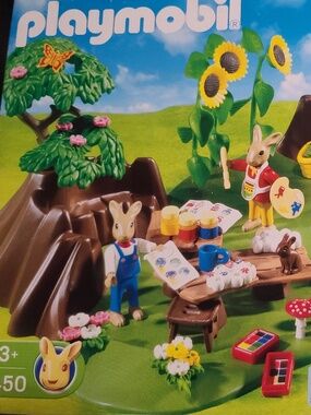 Playmobil 4450 Easter Bunny Workshop Diorama Rabbit Atelier